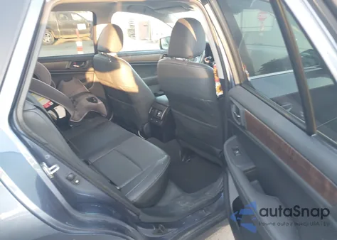 2016 Subaru Outback 2.5I Limited z USA, uszkodzony, nr VIN 4S4BSANC7G3297803